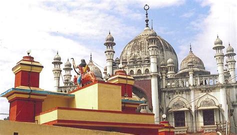 Illikkal Kallu For An Adventurous Escape Amdist Nature