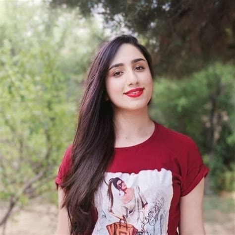 Nazila - Drawing teacher - ₹2307/h