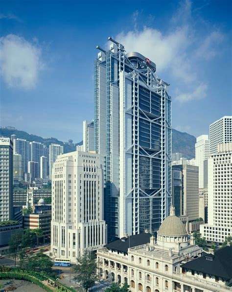 High Tech Building 的图像结果