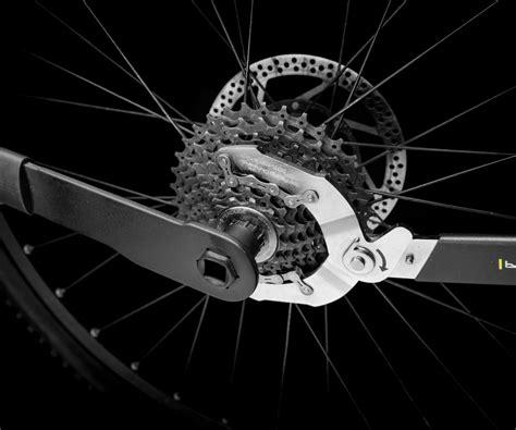 Bike Cassette Removal Tool – Birzman Sprocket Remover – United By Cycling