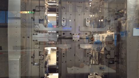 Stack Mold Advantages 的图像结果