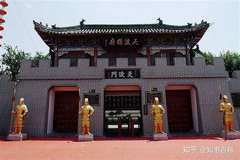 游开封的杨家将府邸“天波杨府”和五代时期的建筑“龙亭” - 知乎