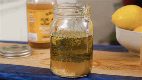 Making Dressing 的图像结果