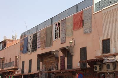 KADHALI