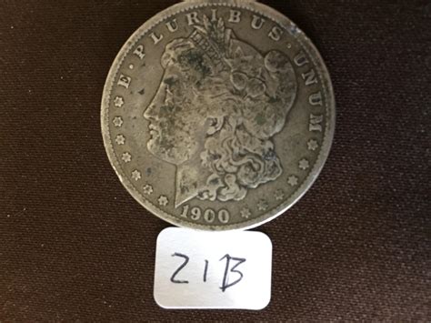 Lot - 1900 O US Morgan Silver Dollar Coin