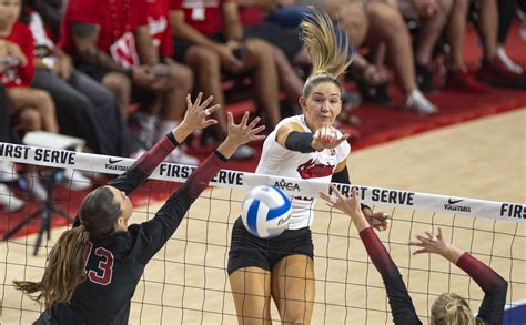 Nebraska volleyball sweeps Stanford: Match recap