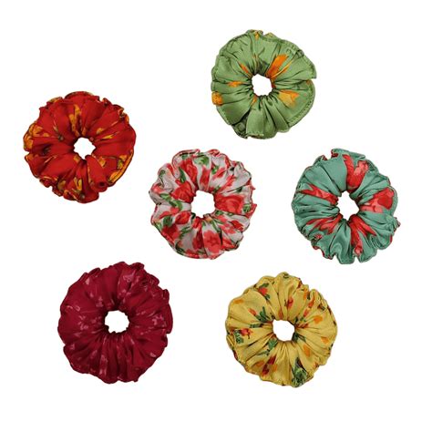 Curly Pineapple Scrunchie Printed Satin – Random Print – Hair Love India