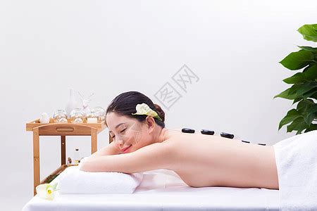 养生美容性感美女做spa按摩高清图片下载-正版图片500353721-摄图网