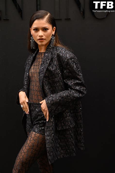 Zendaya Nude Leaks OnlyFans Photo 2504 | #TheFappening