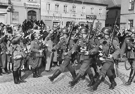 二战时期的德国军队老照片 - 派谷照片修复翻新上色