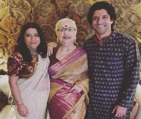 Farhan Akhtar और जोया अख्तर की वेब सीरीज के लिए स्क्रिप्ट लिख रही हैं ...