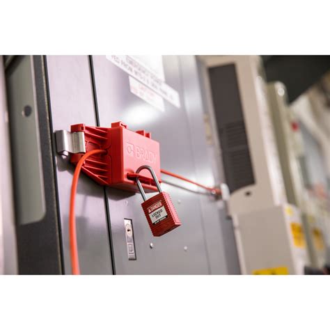 Panel Lockout with Nylon Safety Lockout Padlock 6 Pack - Brady Part ...