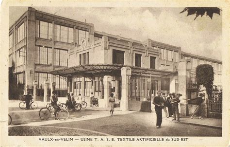 Poste de garde, infirmerie et bain douche – Audio guide by Le collectif ...