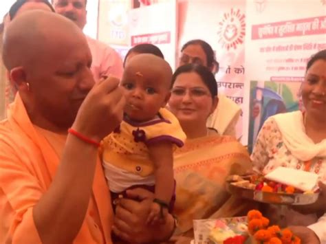 Yogi Adityanath declares plan to build homes on Waqf lands; Says ...