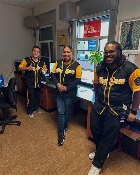 King Drew Athletics | 🦅🏀 @kd_ladyeagles @jerrykellysports_photography ...