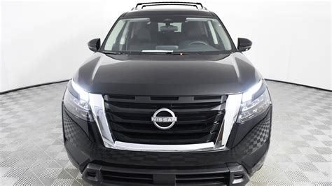 Used 2024 Nissan Pathfinder SV for sale at HGreg