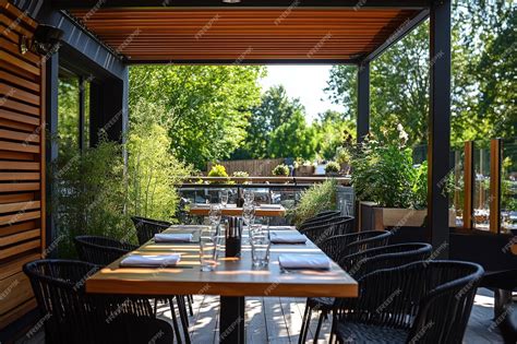 Restaurant Outside 的图像结果