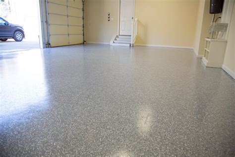 5 Benefits of a Garage Epoxy Floor | Professional Surface Restoration
