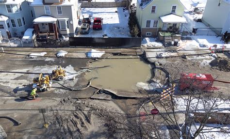 Southwest Detroit faces flooding due to water main break