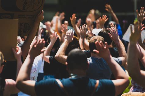 Example of Societal Power 的图像结果