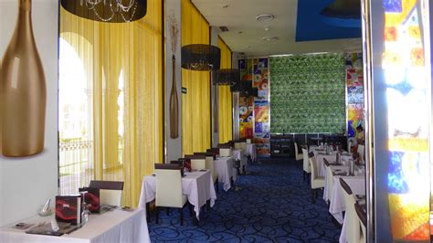 Krystal Restaurant 的图像结果