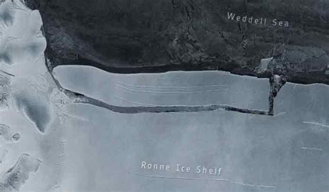 World’s largest iceberg, 7 times larger than Mumbai, breaks off from ...