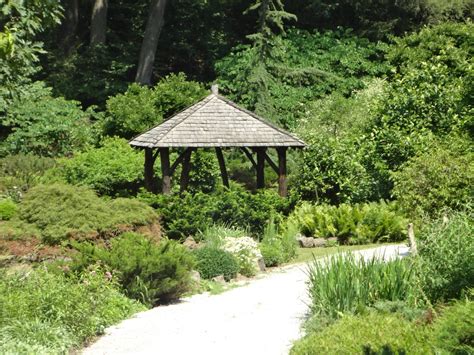 Laurelwood Arboretum: Wayne, NJ - Been There Done That Trips