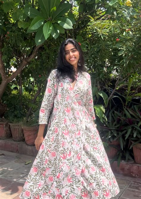White lotus Anokhi Angrakha dress – GHAAVI.