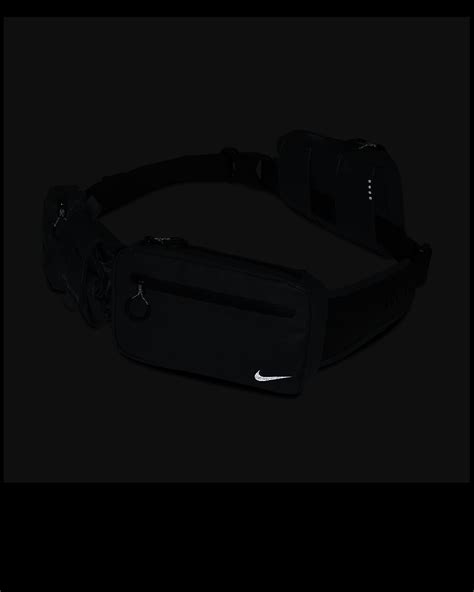 Nike Storm-FIT ADV Utility Power Hip Pack (5L). Nike IN