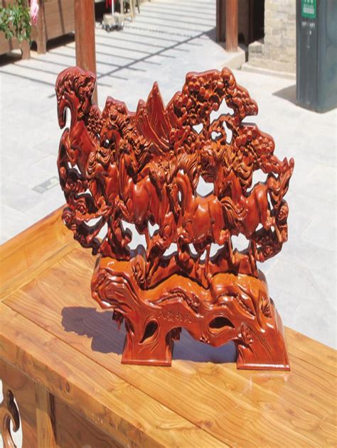 木中佛：至为精美的木雕造像_雅昌资讯_雅昌工美频道_雅昌艺术网