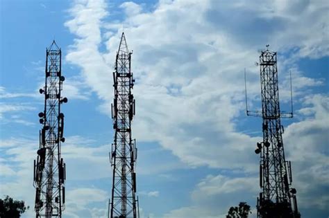 Spectrum Worth Rs 5.63 Lakh Crore To Be Sold In India's Largest Auction ...