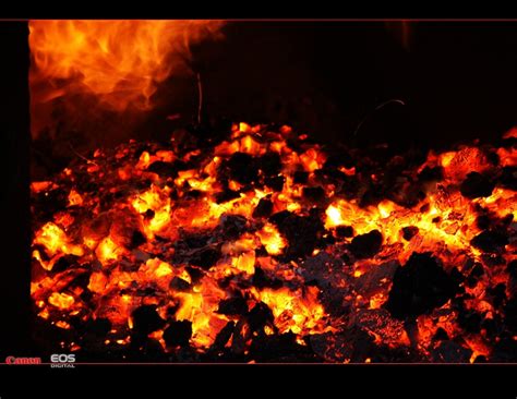 壁炉 火 火焰 炉灶 温暖 热 爆炸 刻录机 木材 篝火图片免费下载 - 觅知网