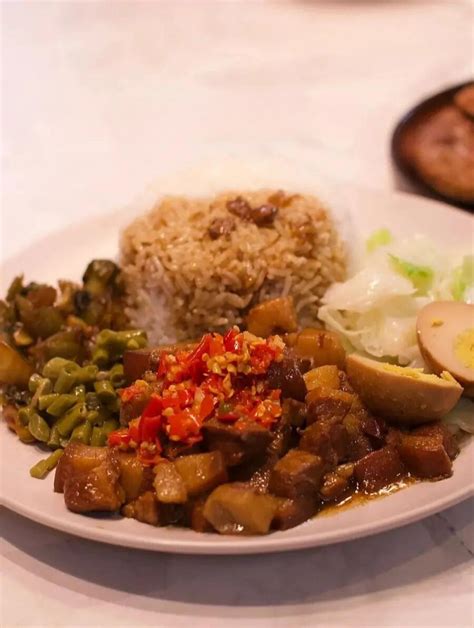 Luyixian – Alhambra Eats