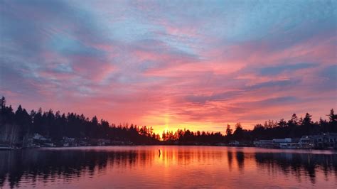 Oswego Lake in Lake Oswego, Oregon. : pics