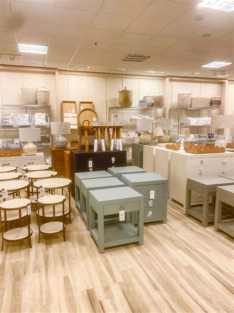 Serena & Lily Outlet Bluffton, SC - That Outlet Girl