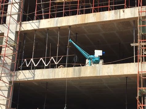 Construction Lift Equipment - Innomac Construction Lift Monkey Hoist ...