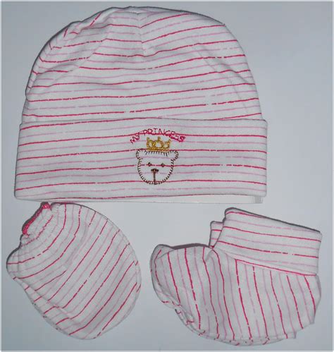Bubbles Baby Caps Mitten Booties Set for New Born - My Princess Print ...