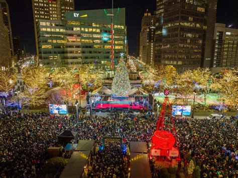 The 20th Annual Detroit Tree Lighting presented by DTE Foundation hosted Merry & Bright 20 Years ...
