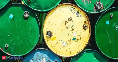 crude oil futures: Crude oil futures fall Rs 11 on weak global cues ...