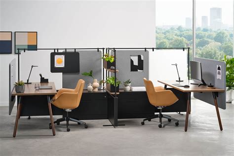 Mural by Mashstudios for Allsteel - Azure Magazine | Azure Magazine