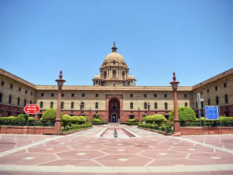 Higher dividend by RBI is likely to offset revenue loss due to GST ...