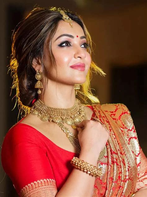 Ganesh Chaturthi: Top celeb-inspired festive saree looks | Times of India