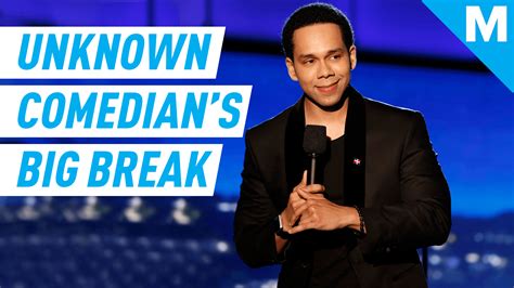 How A Hug From Howie Mandel Launched This Unknown Comedian's Career ...