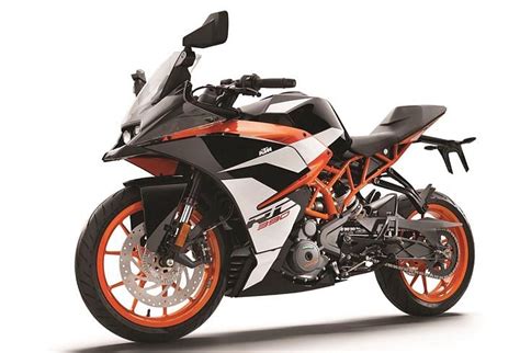 KTM launches new BS IV-compliant RC 390, RC 200 in India | Autocar ...