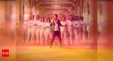Zero song Mere Naam Tu: Shah Rukh Khan and Anushka Sharma's love ballad ...