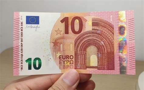 欧元纸币简述，聊聊欧元的那些事儿_哔哩哔哩 (゜-゜)つロ 干杯~-bilibili