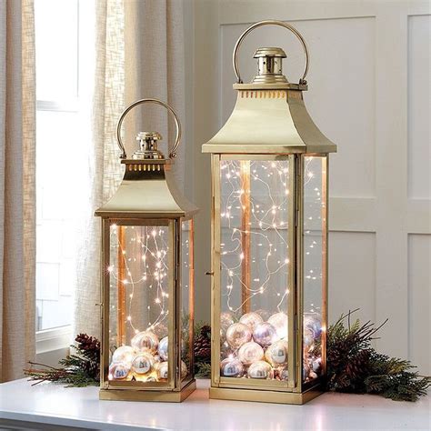 32 Inspiring Winter Lantern Centerpieces Decor Ideas | Christmas ...