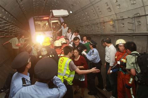 9·27上海地铁10号线追尾事故图册_360百科