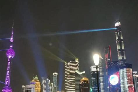 【上海】2020年国庆节外滩灯光秀_哔哩哔哩_bilibili