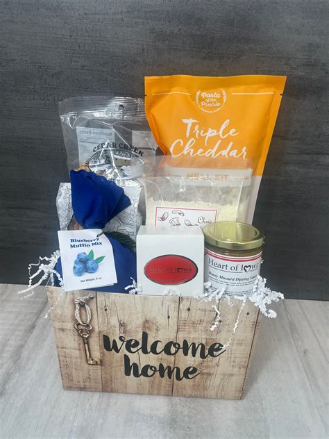 Welcome Home Gift Basket – Heart of Iowa Market Place